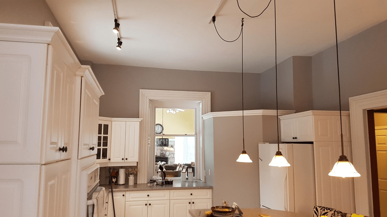 Kitchen Cabinet Painters in Guelph-min